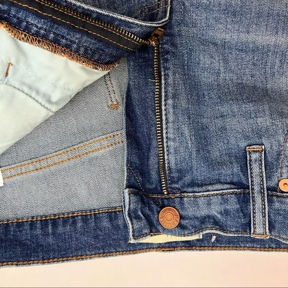 Madewell • High-Rise Mid-Length Shorts